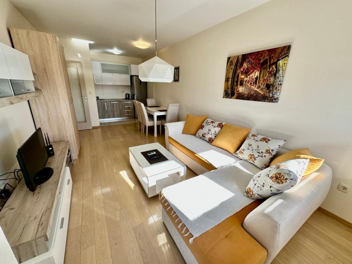 Fanky City Apartments Podgorica Exterior foto